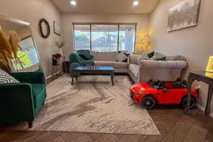 20318 N 61st Ave, Glendale, AZ 85308 - Photo 9