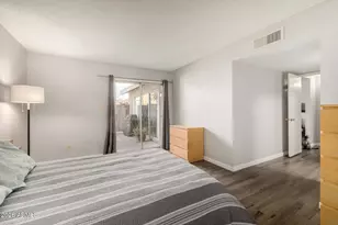 917 S Hacienda Dr, Tempe, AZ 85281 - Photo 17