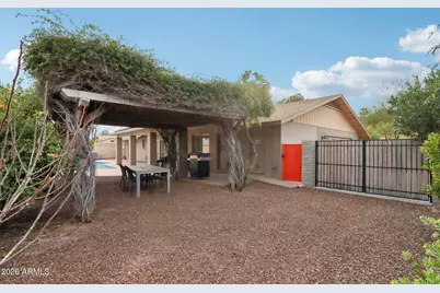 10049 N 25th Place, Phoenix, AZ 85028 - Photo 45