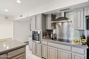 10049 North 25th Pl, Phoenix, AZ 85028 - Photo 23