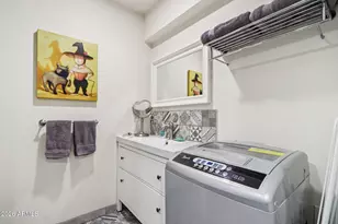 10049 North 25th Pl, Phoenix, AZ 85028 - Photo 39