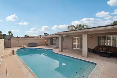 10049 N 25th Place, Phoenix, AZ 85028 - Photo 47