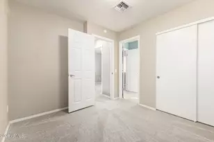 3807 E Park Ave, Phoenix, AZ 85044 - Photo 27