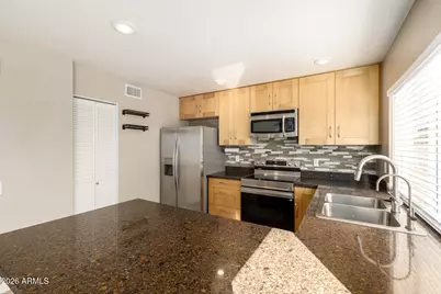 3807 E Park Avenue, Phoenix, AZ 85044 - Photo 15