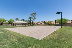 3807 E Park Ave, Phoenix, AZ 85044 - Photo 47