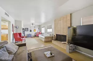 1701 E Tuckey Ln, Phoenix, AZ 85016 - Photo 5