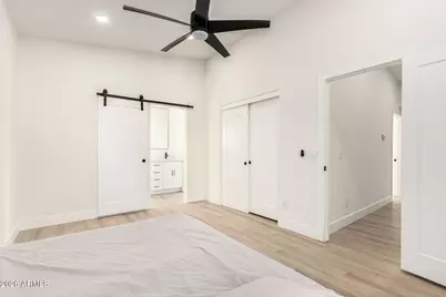 3034 N 39th Street #12, Phoenix, AZ 85018 - Photo 13