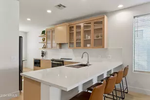 1084 E Susan Ln, Tempe, AZ 85288 - Photo 7