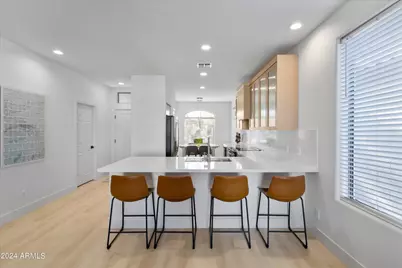 1084 E Susan Lane, Tempe, AZ 85288 - Photo 9