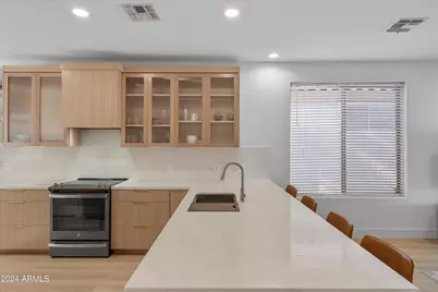 1084 E Susan Lane, Tempe, AZ 85288 - Photo 1