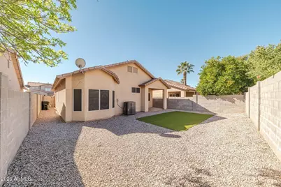 14192 W Clarendon Avenue, Goodyear, AZ 85395 - Photo 19