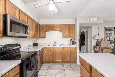 944 S Valencia -- #3, Mesa, AZ 85202 - Photo 13