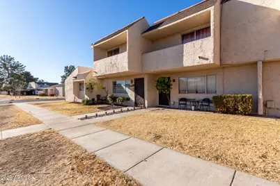 944 S Valencia -- #3, Mesa, AZ 85202 - Photo 3