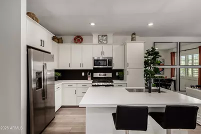 4548 S Renaissance Drive #103, Gilbert, AZ 85297 - Photo 5