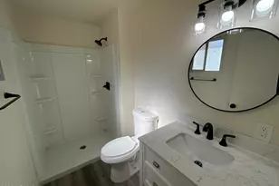 1817 W Wood Dr, Phoenix, AZ 85029 - Photo 11