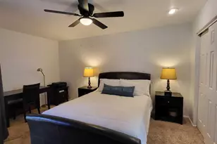 12222 N Paradise Vlg Pkwy S, Phoenix, AZ 85032 - Photo 15