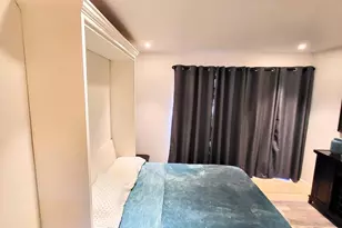 12222 N Paradise Vlg Pkwy S, Phoenix, AZ 85032 - Photo 9