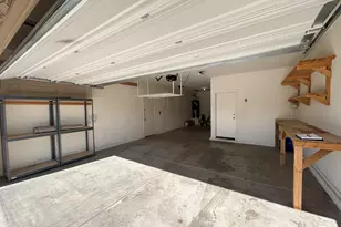 17922 W Tina Ln, Surprise, AZ 85387 - Photo 19