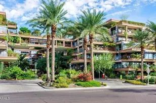 7161 E Rancho Vista Dr, Scottsdale, AZ 85251 - Photo 1