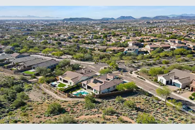 27011 N 14th Lane, Phoenix, AZ 85085 - Photo 91