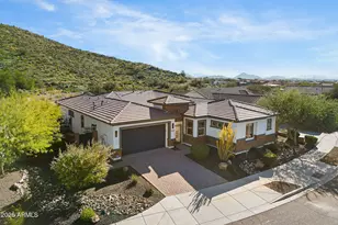 27011 N 14th Ln, Phoenix, AZ 85085 - Photo 13