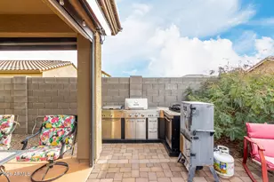 18597 W Robin Ln, Surprise, AZ 85387 - Photo 21