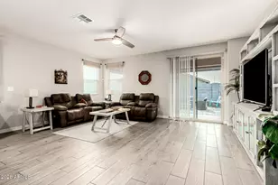 18597 W Robin Ln, Surprise, AZ 85387 - Photo 9