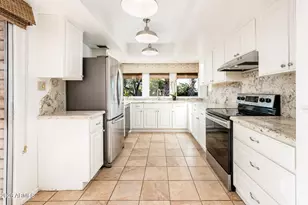 9640 N 18th St, Phoenix, AZ 85020 - Photo 5