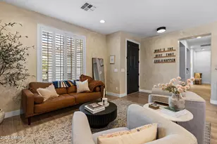 2435 E Narrowleaf Dr, Gilbert, AZ 85298 - Photo 9