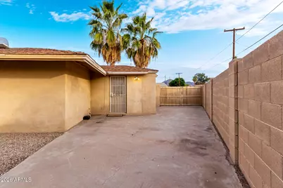 4637 E Granada Road, Phoenix, AZ 85008 - Photo 29