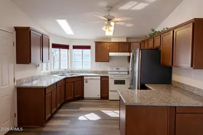 3700 S Tomahawk Road #13, Apache Junction, AZ 85119 - Photo 7