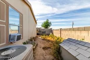 8601 N 103rd Ave, Peoria, AZ 85345 - Photo 33