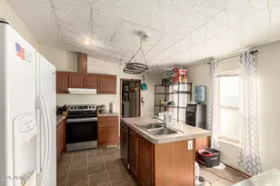 8601 N 103rd Ave, Peoria, AZ 85345 - Photo 15