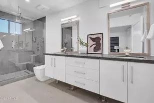 8740 E Monte Vista Rd, Scottsdale, AZ 85257 - Photo 11