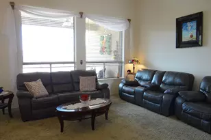 18232 W Las Cruces Dr, Goodyear, AZ 85338 - Photo 17