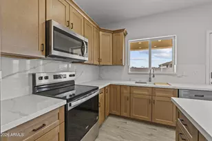 14210 S Capistrano Rd, Arizona City, AZ 85123 - Photo 9