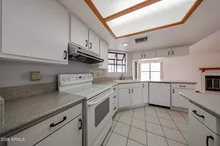 13050 S 42nd St, Phoenix, AZ 85044 - Photo 15