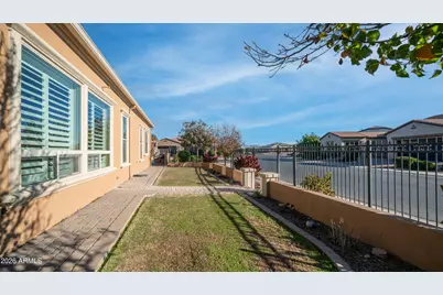 173 E Kennedia Drive, Queen Creek, AZ 85140 - Photo 19