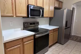 955 E Knox Rd, Chandler, AZ 85225 - Photo 7