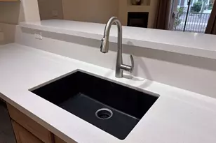 955 E Knox Rd, Chandler, AZ 85225 - Photo 9