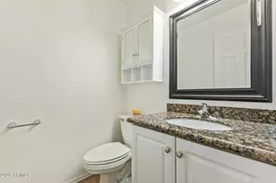 1002 W Kelton Ln, Phoenix, AZ 85023 - Photo 25