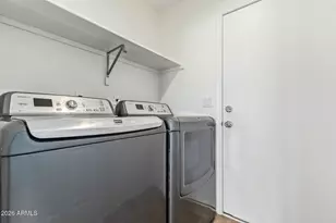 1002 W Kelton Ln, Phoenix, AZ 85023 - Photo 35