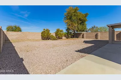 1002 W Kelton Lane, Phoenix, AZ 85023 - Photo 9
