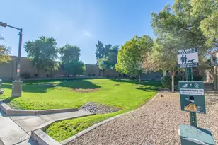 8119 W Lynwood St, Phoenix, AZ 85043 - Photo 33
