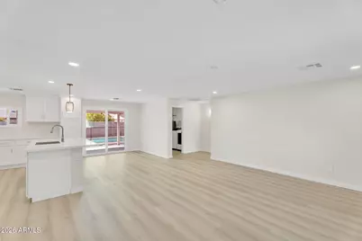 3545 E Friess Drive, Phoenix, AZ 85032 - Photo 7