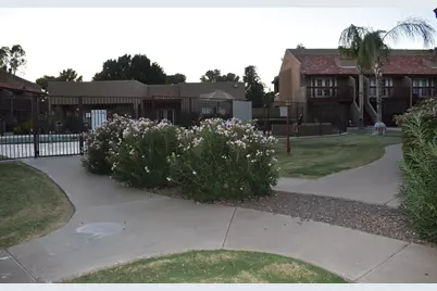 14203 N 19th Avenue #1027, Phoenix, AZ 85023 - Photo 17