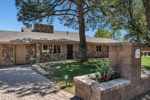 3194 N Riviera Way, Flagstaff, AZ 86004 - Photo 1