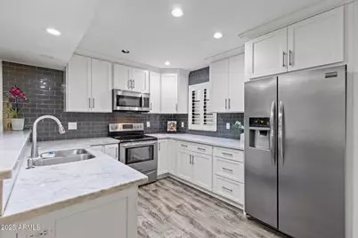 2020 W Union Hills Drive #260, Phoenix, AZ 85027 - Photo 9