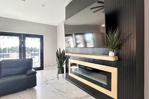 17617 W Rose Ln, Waddell, AZ 85355 - Photo 29