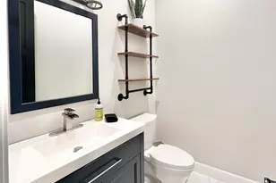 17617 W Rose Ln, Waddell, AZ 85355 - Photo 33